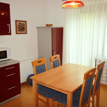 House - Orange Antik 97 Lipno Апартаменты *