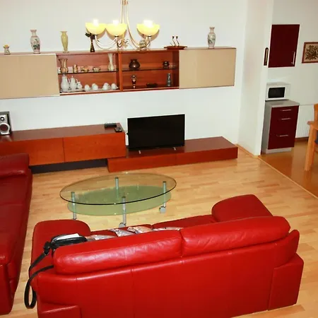 House - Orange Antik 97 Lipno * Липно-над-Влтавой